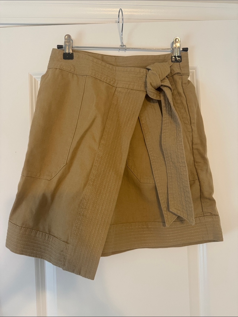 NWT! Banana Republic High-Waist Tie-Belt Women’s Skirt in Khaki